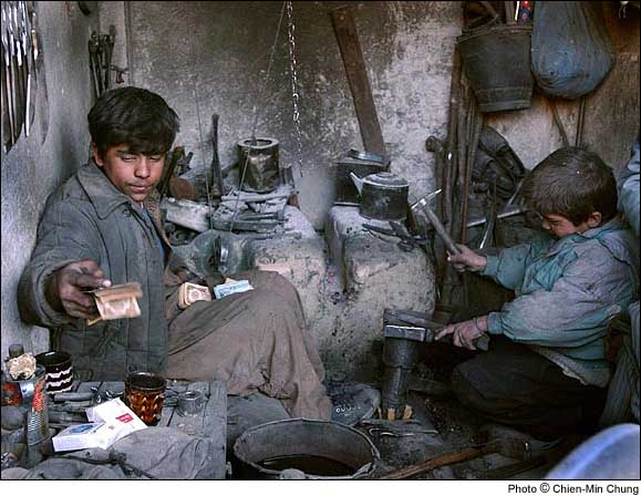 cc afghan 023 - Pictures Of Afghan Orphans/Workers