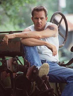 Kevin Kostner - Photo by Murray Close